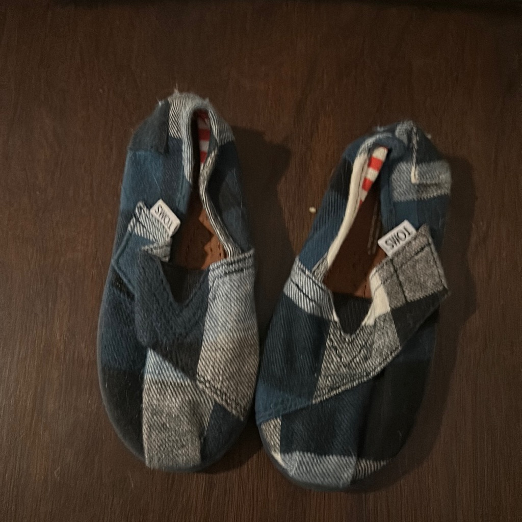 Blue Patchwork Tom’s